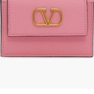 VALENTINO Pink Leather VLogo Coin Purse/Card case in Bubble gum pink brand new